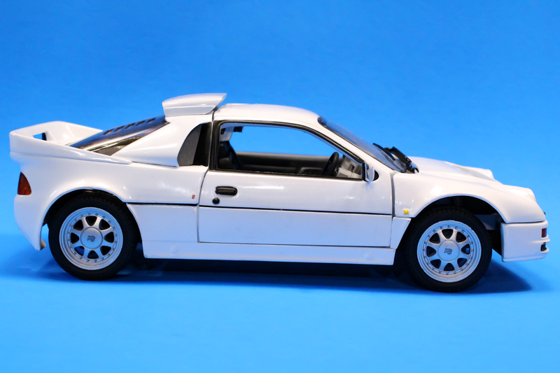Illustration for article titled Ricko 1:18 scale Ford RS200
